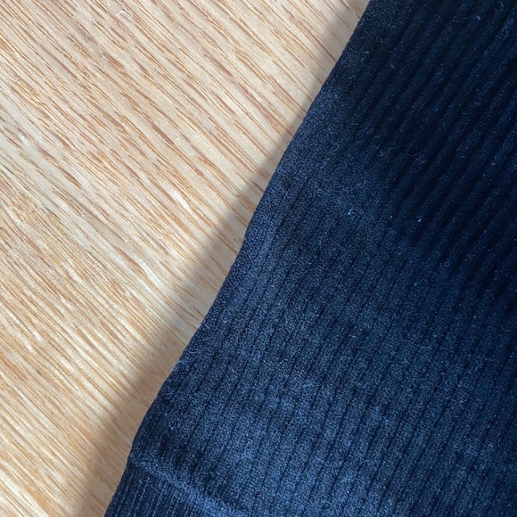 Urban Outfitters Cropped Halter Bra Top Black / Size Medium - Picture 7 of 7